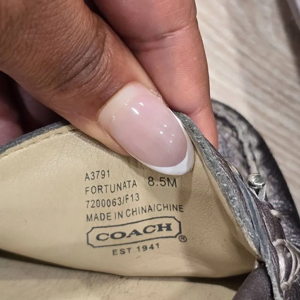 Coach Fortunata Loafers Women's 8.5M Metallic Silver Leather Pebble Grain Flats